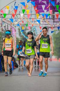 BIB: 45023, 47500, 47506
                            <button type="button" onclick="openModal(9856883)" class="btn btn-primary btn-sm float-right btn-popup" data-toggle="modal" data-target=".modal-high-quality">
                        <i class="fas fa-shopping-cart"></i> Add to Cart
                    </button>
                                            <button type="button" onclick="isThisMe(9856883, true)" class="btn btn-success btn-sm float-right btn-popup btn-isme hidden" data-toggle="tooltip" data-placement="bottom" title="นี่คือรูปของคุณใช่ไหม คลิกที่นี่เพื่อเอาเข้าอัลบั้ม">
                        <i class="fas fa-plus"></i> Add to album
                    </button>
                    <button type="button" onclick="isThisMe(9856883, false)" class="btn btn-warning btn-sm float-right btn-popup btn-isnotme hidden">
                        <i class="fas fa-ban"></i> Remove from album
                    </button>